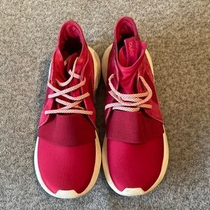 Adidas women’s shoe